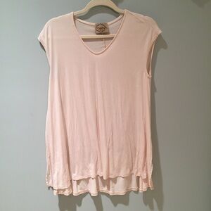 Deja Vu Cream Top